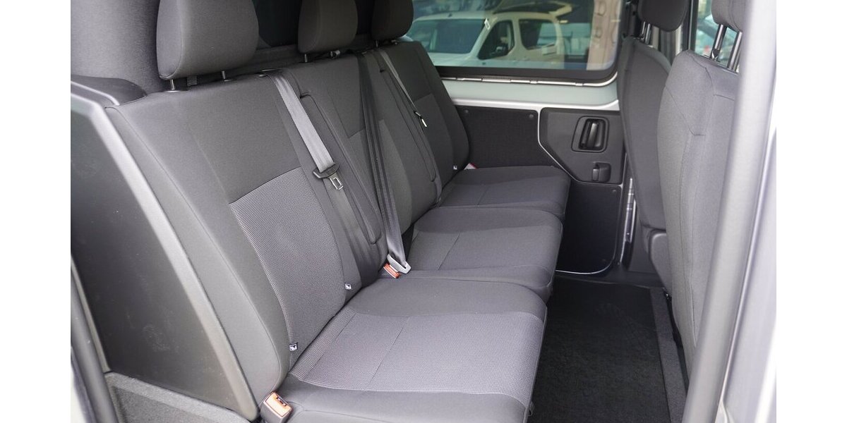 Fiat E-Scudo Multicab L3 75 kW/h / 5-Sitzer 8.712 km 39.972 &euro; Münchenbernsdorf 07589