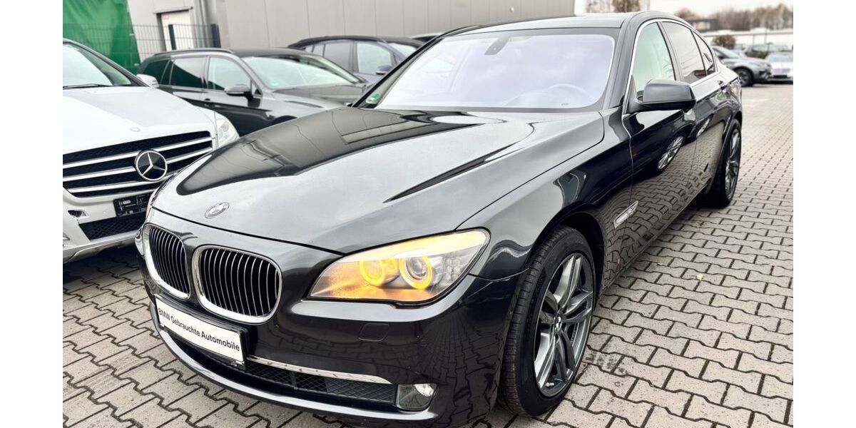 BMW 750 176.000 km 12.900 &euro; Troisdorf (10 km Köln-Bonn Airport) 53842