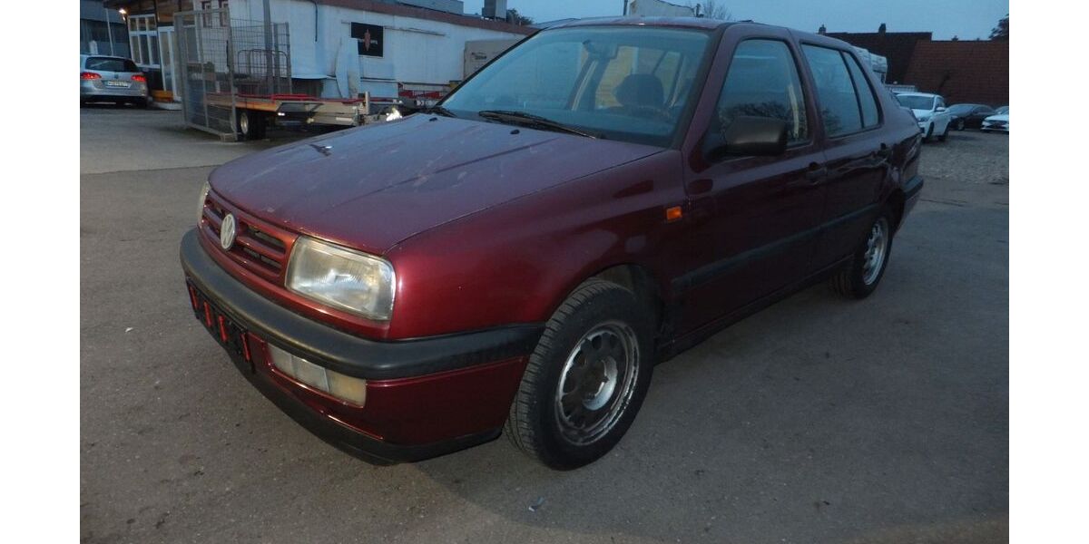 VW Vento 233.000 km 1.790 &euro; Würzburg 97076