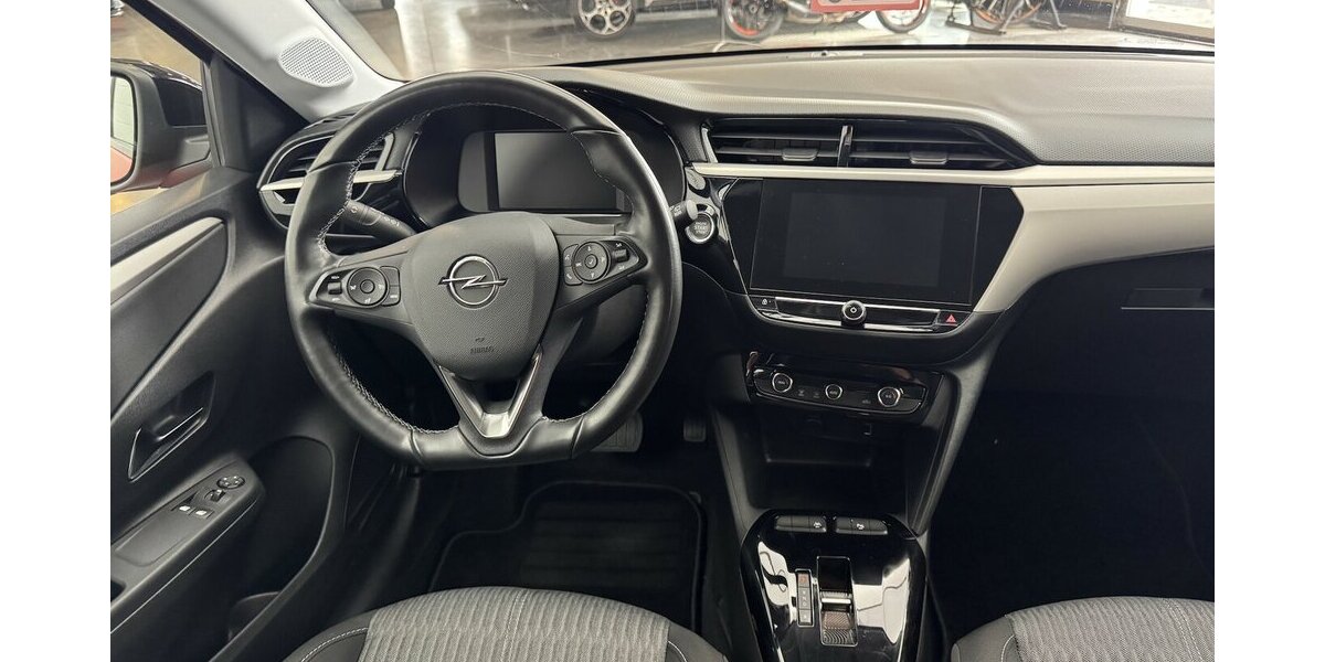 Opel Corsa e 50 kWh Edition 1. Hand PDC CAM LED 38.100 km 16.480 &euro; Lich 35423