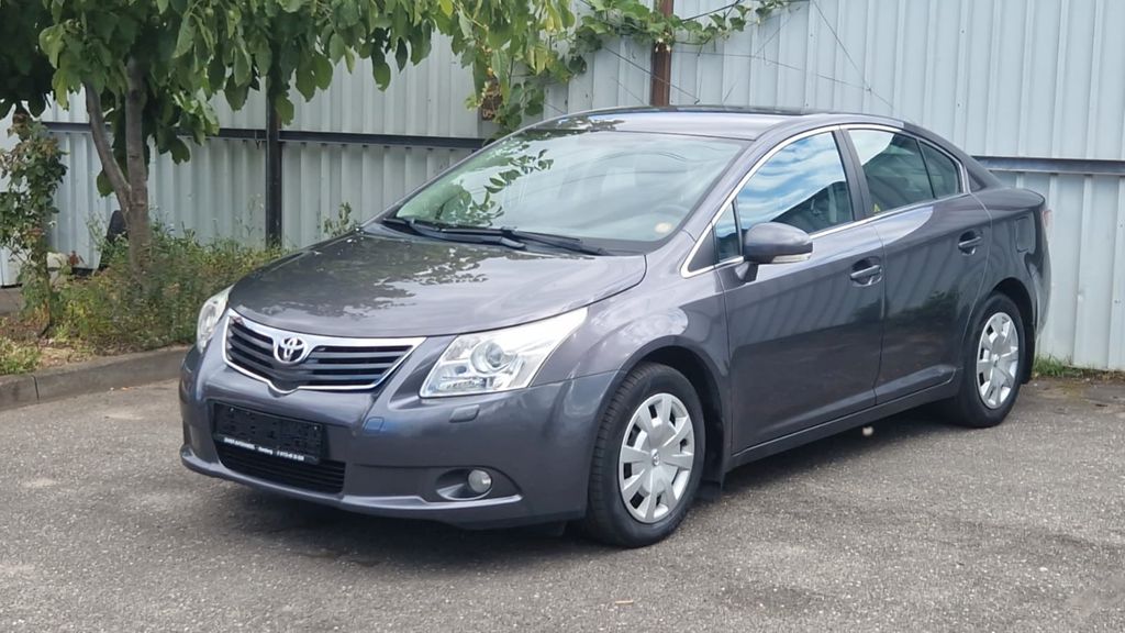 Toyota Avensis 180.000 km 3.900 &euro; Hamburg 20539