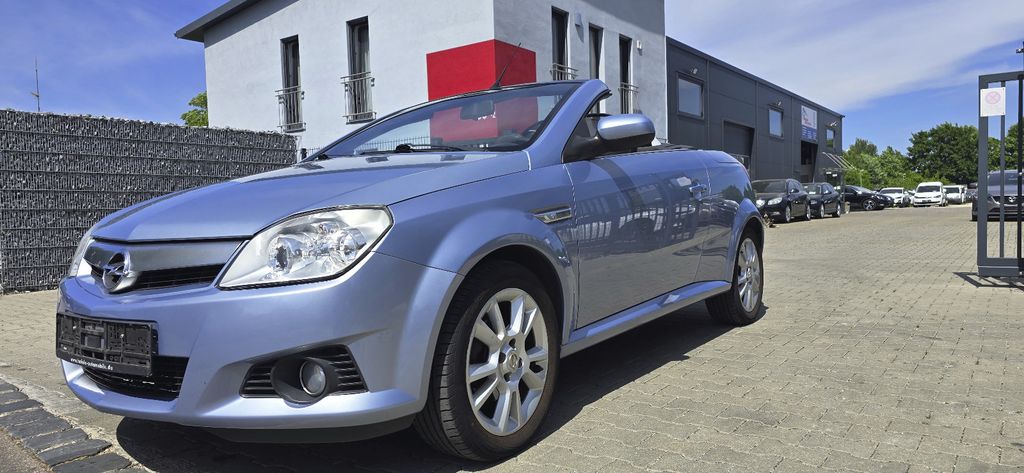 Opel Tigra 125.000 km 1.990 &euro; Augsburg 86167