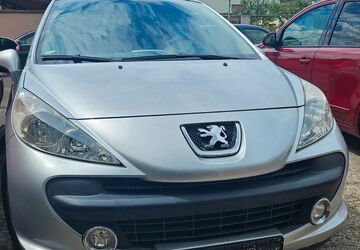 Peugeot 207 140.000 km 3.780 &euro; Schwabach 91126