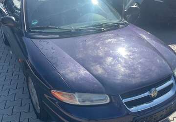 Chrysler Stratus 85.500 km 4.000 &euro; Usingen Gewerbegebiet 61250