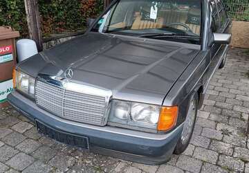Mercedes-Benz 190 230.000 km 7.499 &euro; Börtlingen 73104