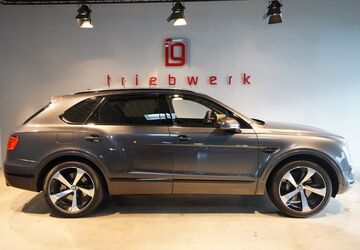 Bentley Bentayga 69.500 km 128.941 &euro; Duisburg 47228