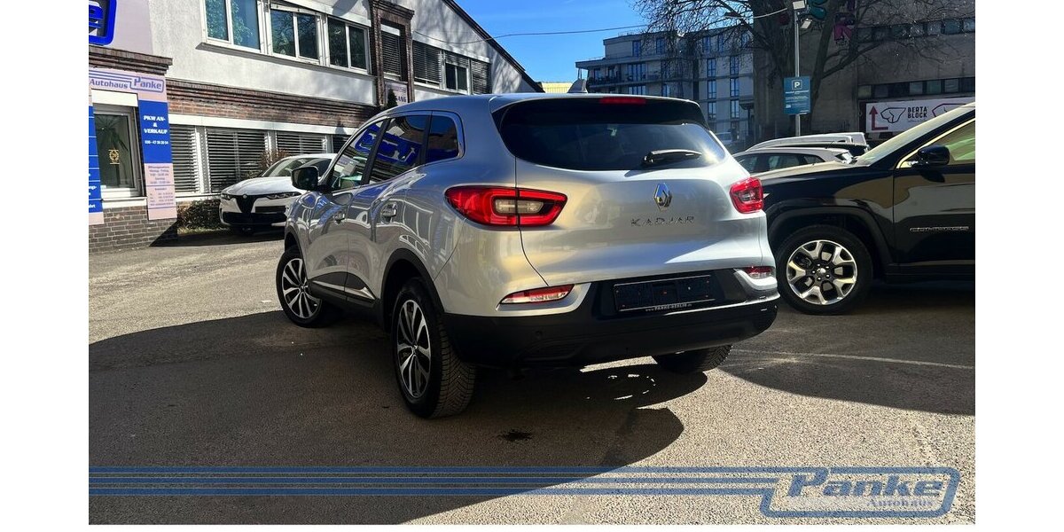 Renault Kadjar Equilibre 1.3*NAV*RFK*LED*S&S*Tempo* 20.000 km 18.990 &euro; Berlin 13187