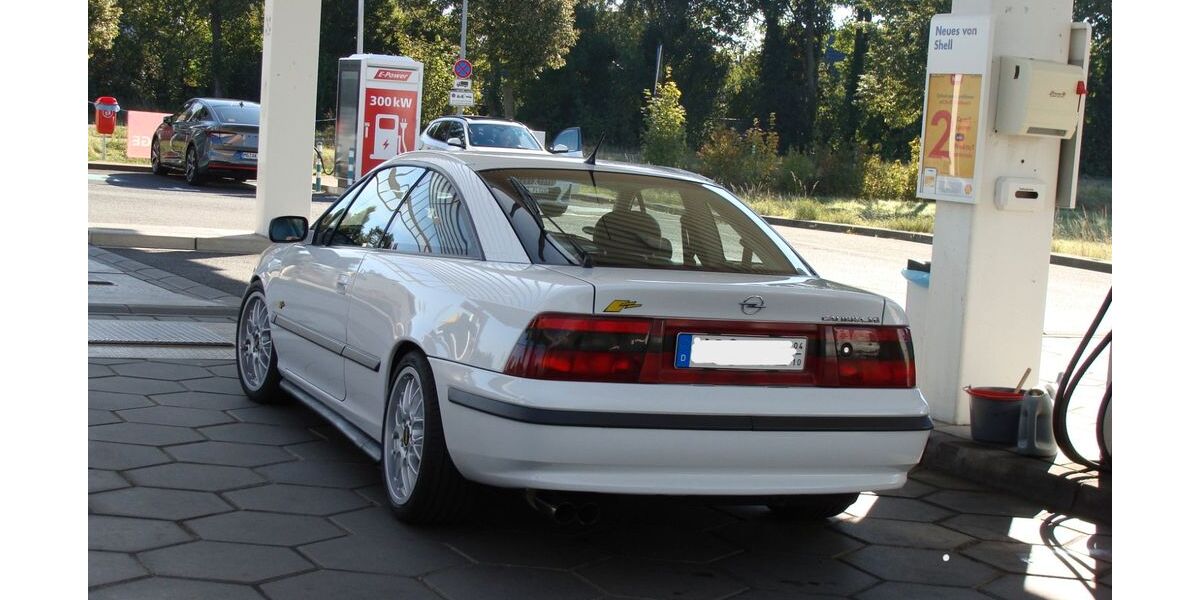 Opel Calibra 133.500 km 18.900 &euro; Erkelenz 41812