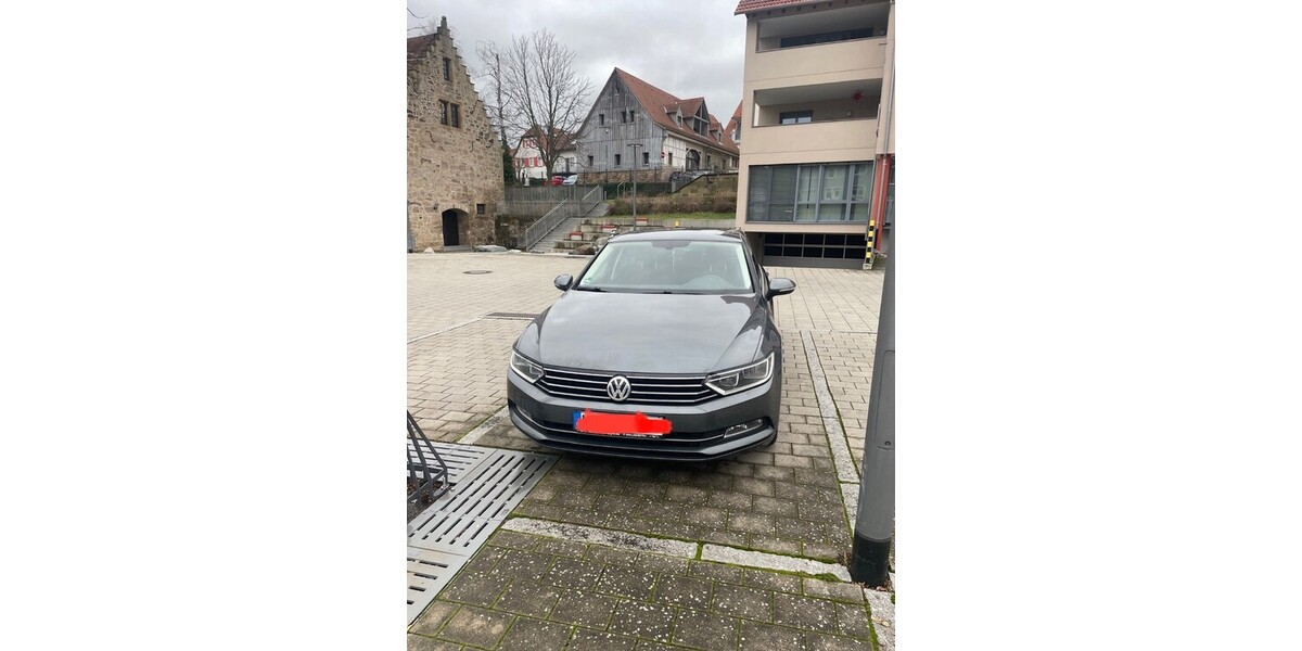 VW Passat (Typ 3C) 166.000 km 12.000 &euro; Bad Mergentheim 97980