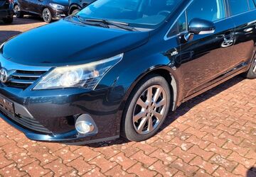 Toyota Avensis 203.793 km 6.790 &euro; Halle (Westfalen) 33790