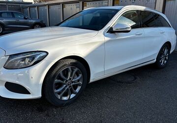 Mercedes-Benz C 250 300.700 km 11.500 &euro; Germering 82110