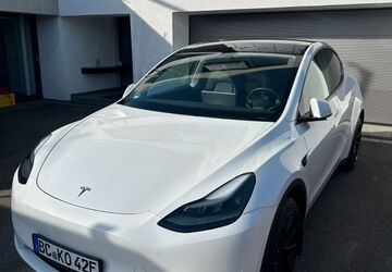 Tesla Model Y 55.500 km 33.900 &euro; Erolzheim 88453