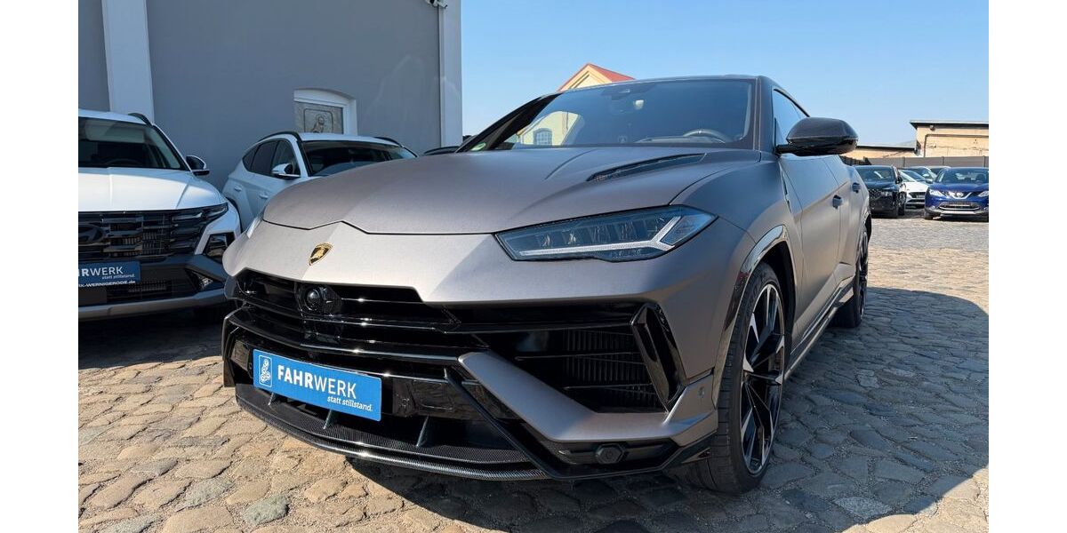 Lamborghini Urus 7.200 km 289.000 &euro; Wernigerode 38855