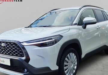 Toyota Corolla Cross 1.948 km 37.890 &euro; Pirna 01796