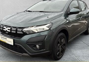 Dacia Sandero 2.900 km 15.990 &euro; Frankenberg 09669