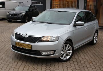 Skoda Rapid 33.218 km 10.600 &euro; Rostock 18107