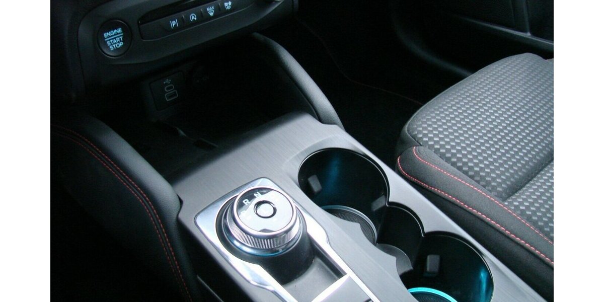 Ford Focus 1.5L TDCi ST-Line X ACC LED AHK HUD Bliss 12.043 km 25.980 &euro; Falkensee 14612