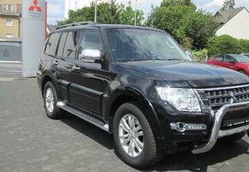 Mitsubishi Pajero 135.350 km 29.990 &euro; Siegburg (zwischen Köln und Bonn) 53721