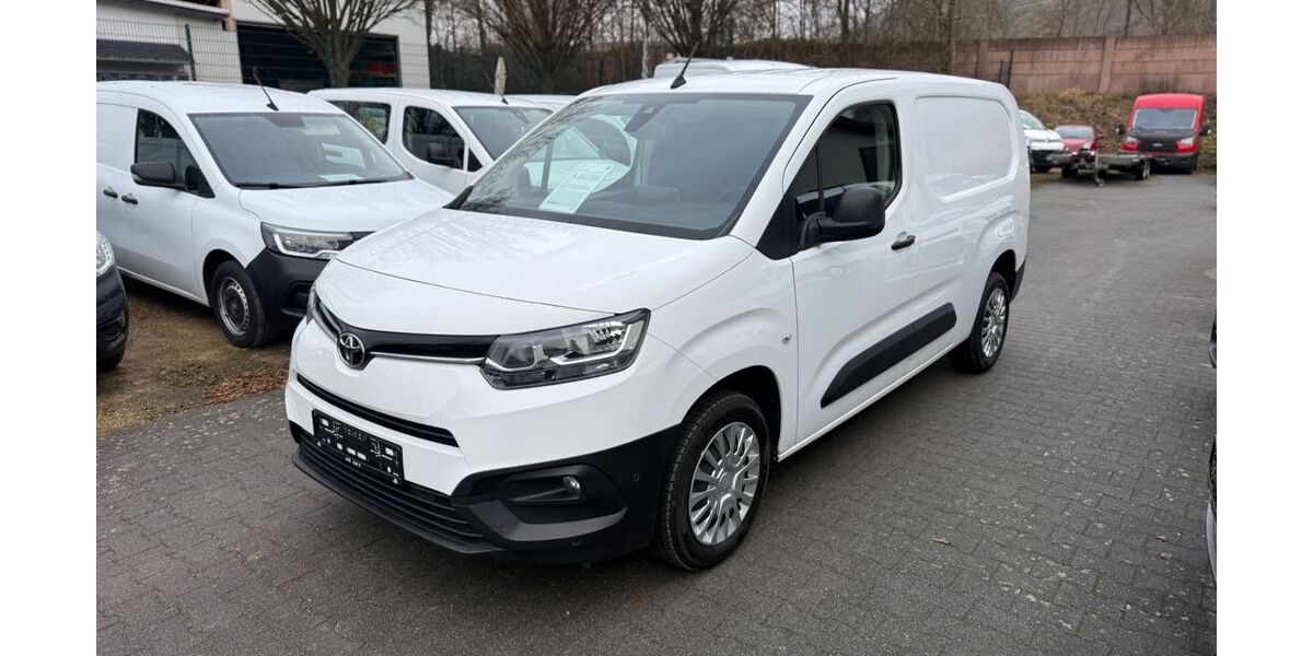 Toyota Proace City 96.000 km 14.500 &euro; Heimersheim 53474