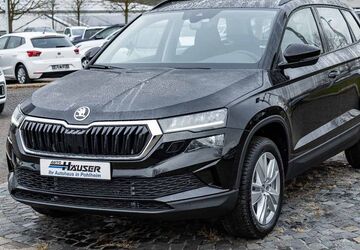 Skoda Karoq 1.200 km 31.895 &euro; Pohlheim 35415