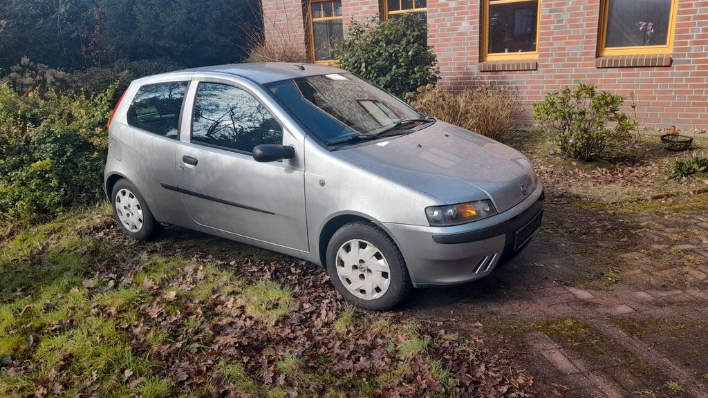 Fiat Punto 96.400 km 2.500 &euro; Friesoythe 26169