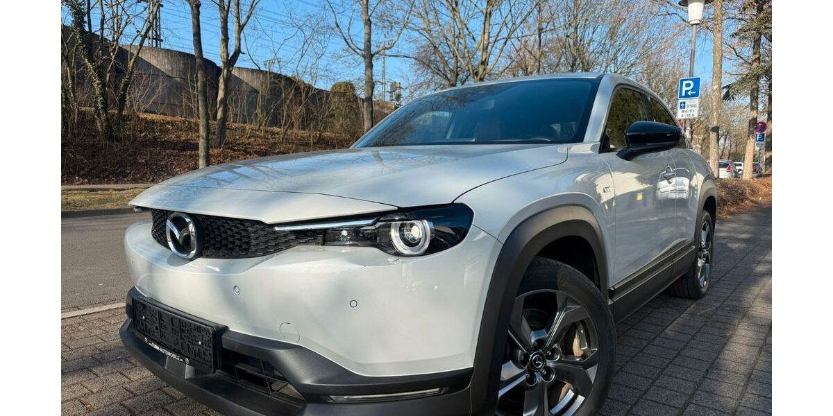 Mazda MX-30 21.817 km 15.890 &euro; Fulda 36043