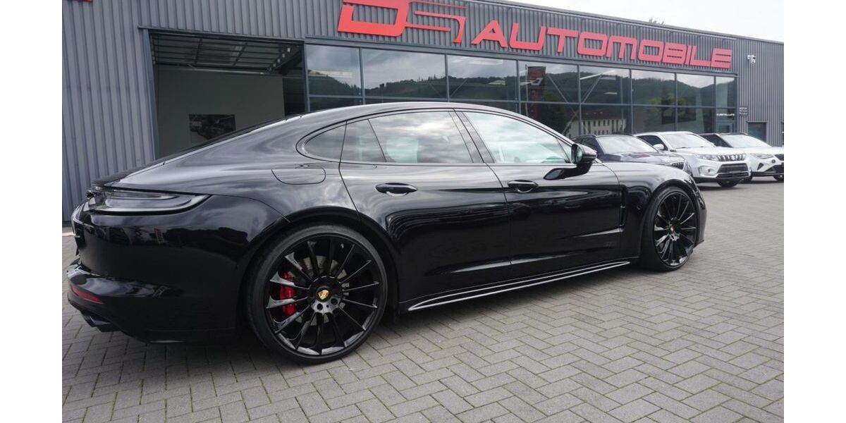 Porsche Panamera 32.820 km 96.990 &euro; Plettenberg 58840