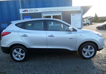 Hyundai ix35 85.000 km 10.900 &euro; Leer 26789
