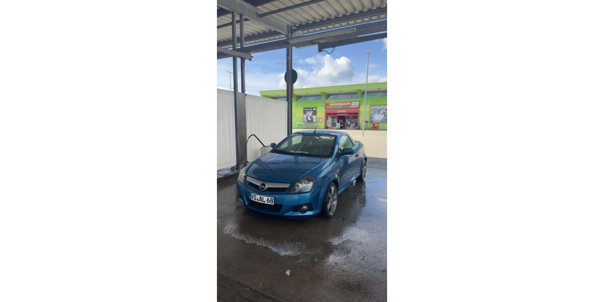 Opel Tigra 240.000 km 1.250 &euro; Villingen-Schwenningen 78050