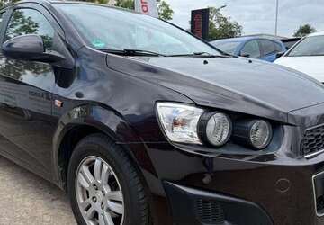 Chevrolet Aveo 108.000 km 2.990 &euro; Mainaschaff 63814