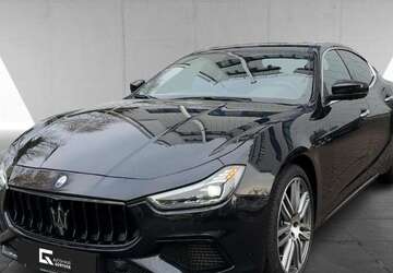 Maserati Ghibli 37.224 km 60.880 &euro; Hamburg 20537