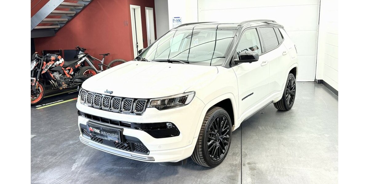 Jeep Compass S Plug-IN Hybrid 4WD 1.Hand Panoramadach 22.600 km 26.790 &euro; Lich 35423