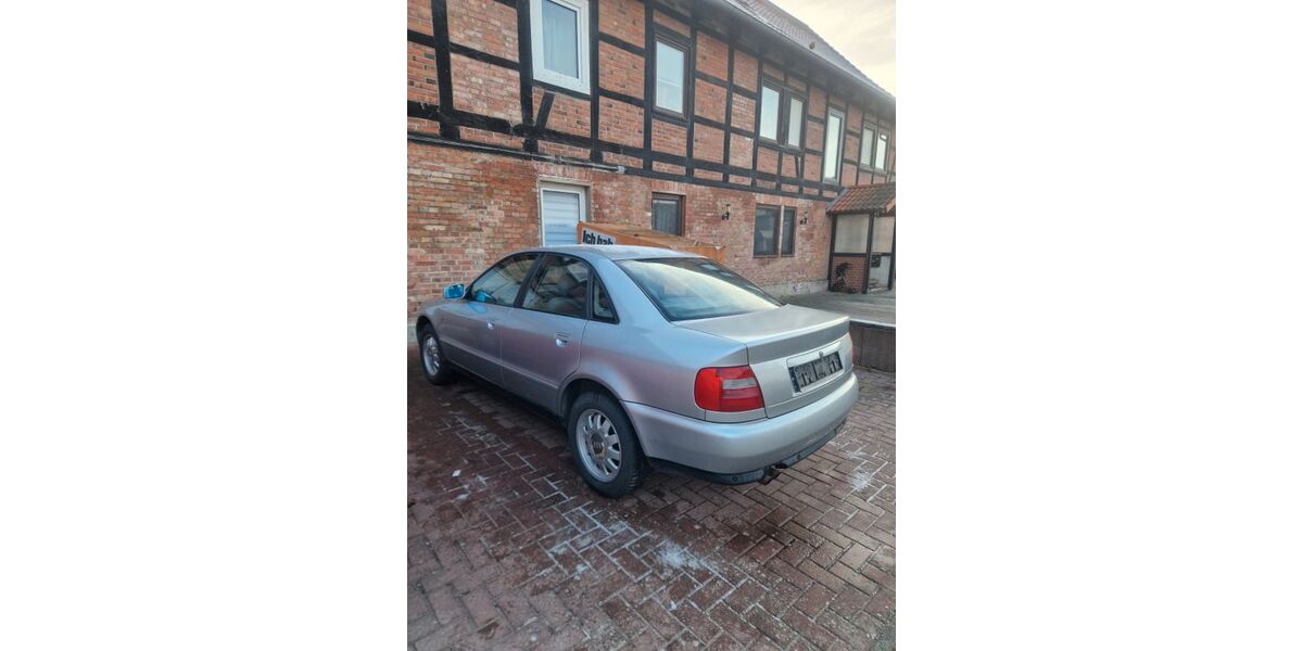 Audi quattro 273.330 km 1.600 &euro; Salzgitter 38226