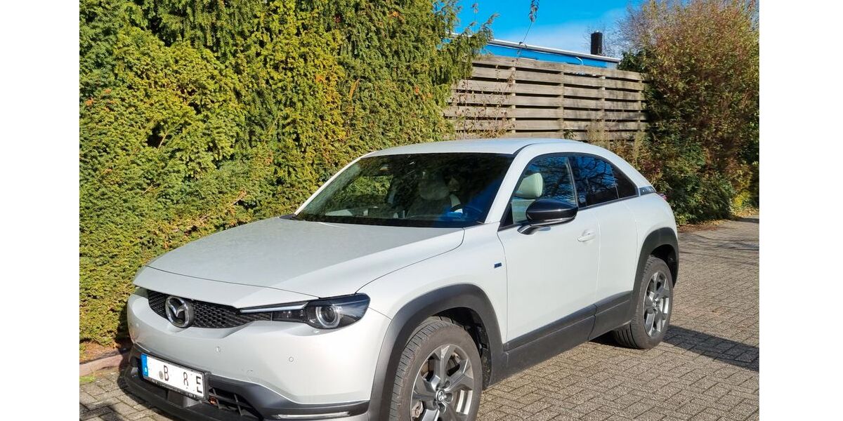 Mazda MX-30 18.500 km 15.900 &euro; Willich 47877