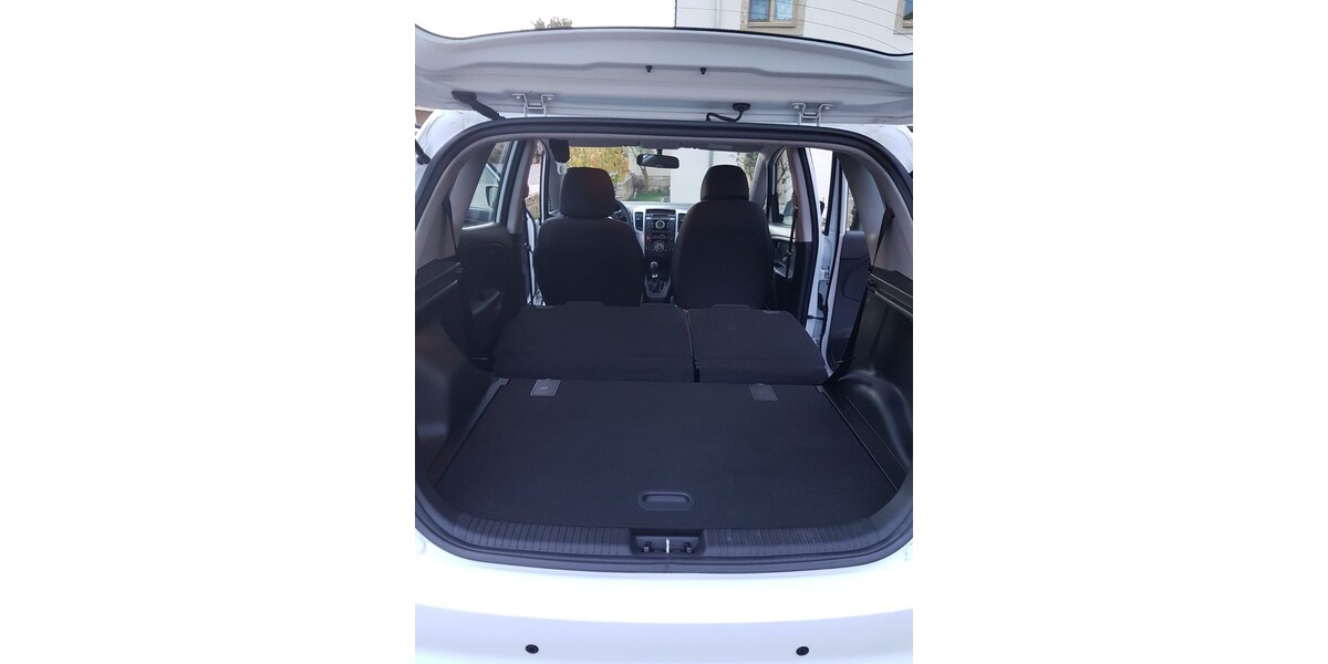 Kia Venga 101.000 km 7.500 &euro; Dresden 01067