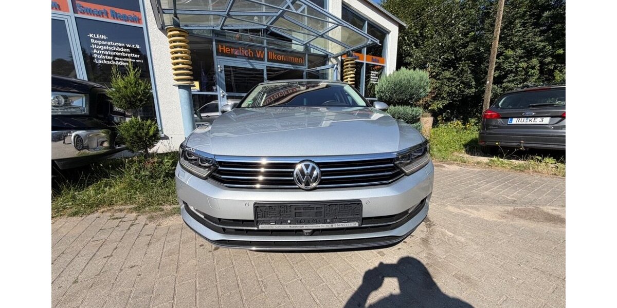 VW Passat Variant 2.0 TDI DSG AHK Highline 162.000 km 15.499 &euro; Rudolstadt 07407