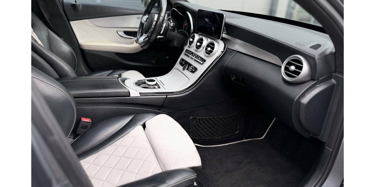 Mercedes-Benz C 220 Designo / AMG / LED / 360° Cam / Allrad 220.000 km 20.990 &euro; Mönchengladbach 41066