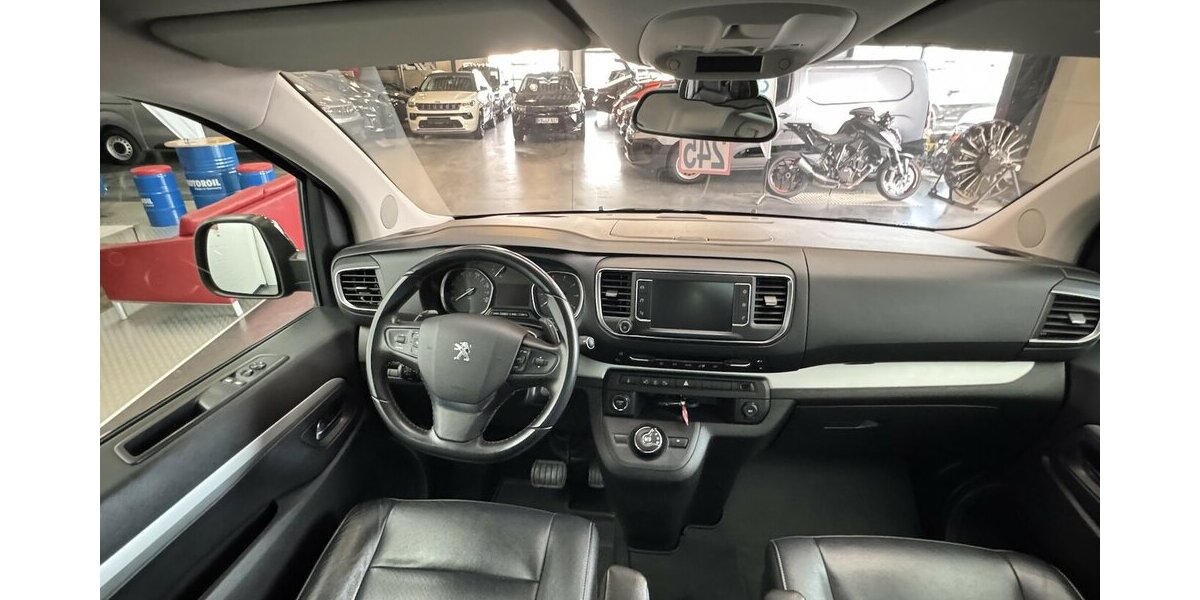 Peugeot Traveller BlueHDI 180 Allure L3 8 Sitze Massage 124.300 km 26.490 &euro; Lich 35423