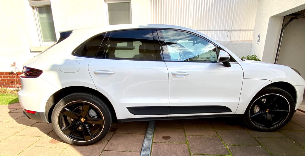 Porsche Macan 185.000 km 30.700 &euro; Niedernberg 63843