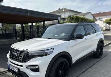 Ford Explorer 105.000 km 38.400 &euro; Riedenburg 93339