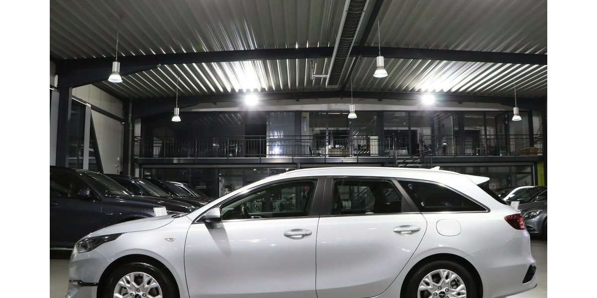 Kia cee´d Sportswagon 1.6 D VISION / 6.000-KM / TOP 6.000 km 23.444 &euro; Hamm 59077