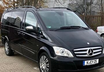 Mercedes-Benz Viano 240.000 km 13.999 &euro; Niederkassel 53859