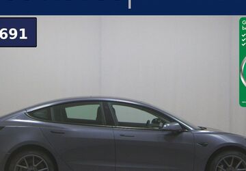 Tesla Model 3 121.215 km 23.980 &euro; Gyhum/Bockel 27404