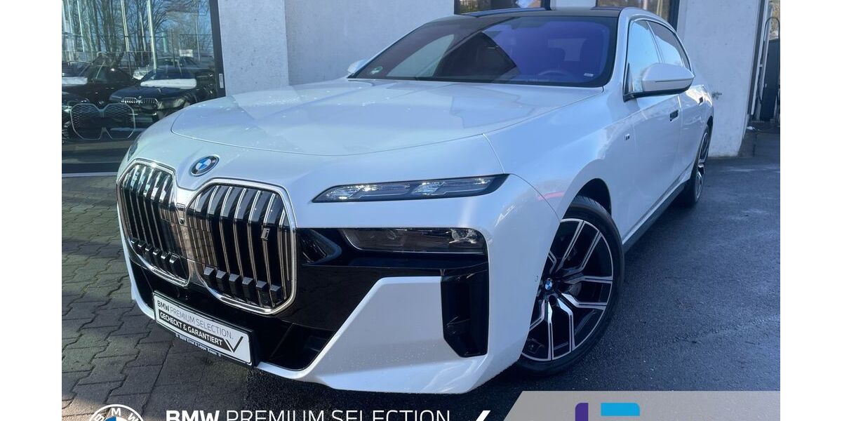 BMW i7 13.533 km 104.990 &euro; Essen 45134