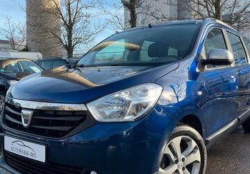 Dacia Lodgy 98.542 km 6.890 &euro; München 81243