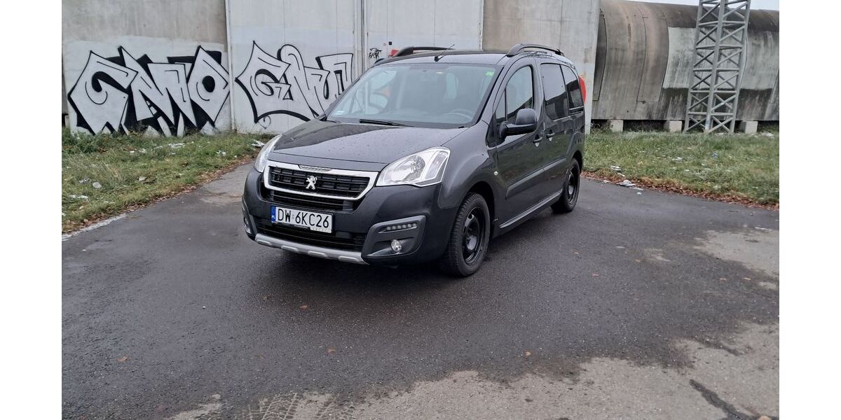 Peugeot Partner Tepee 363.000 km 5.400 &euro; Wroclaw 