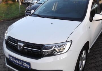Dacia Logan 42.000 km 9.690 &euro; Moers 47447
