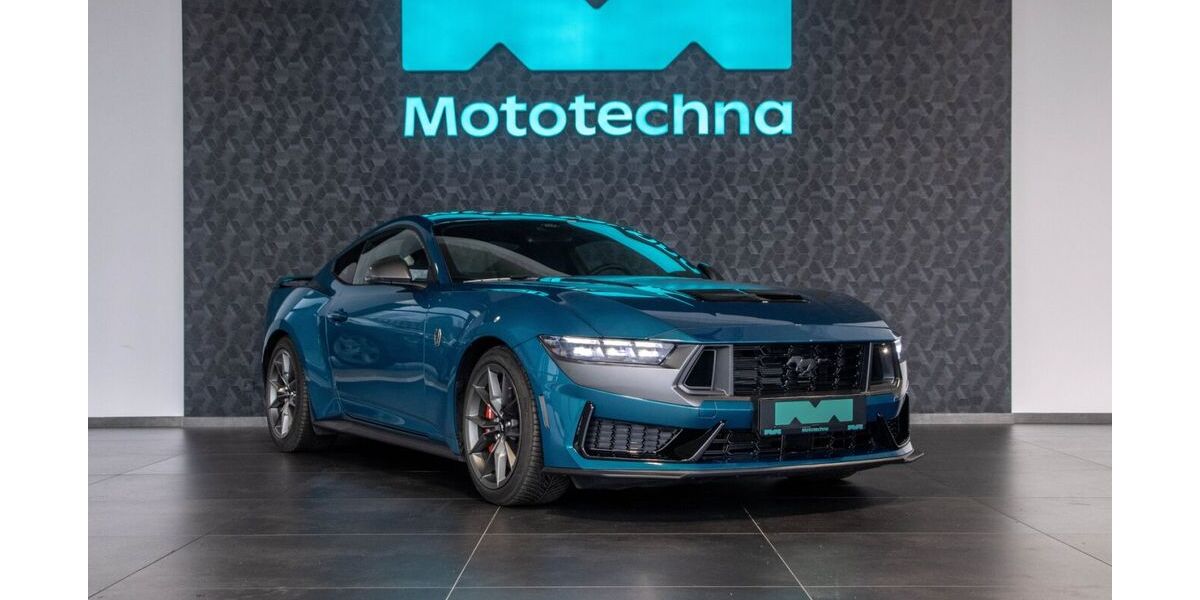 Ford Mustang 3.421 km 66.200 &euro; Praha 