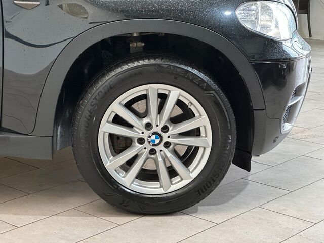 BMW X5 xDrive30d SPORT Navi*Leder*Xenon*AHK*19Zoll 280.258 km 10.990 &euro; Gebesee 99189