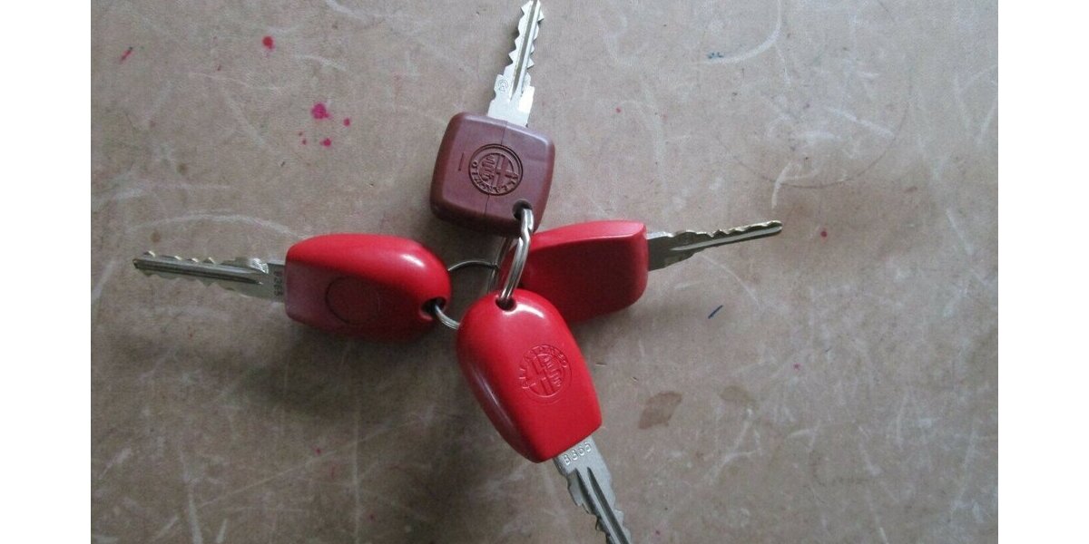 Alfa Romeo Spider 2.0 16V T.Spark L 192.300 km 4.985 &euro; Hirschberg 69493